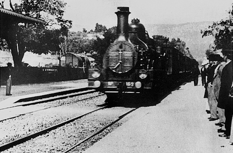 Still from "L’Arrivée d’un train en gare de La Ciotat," 1895 (Image: Wikimedia).