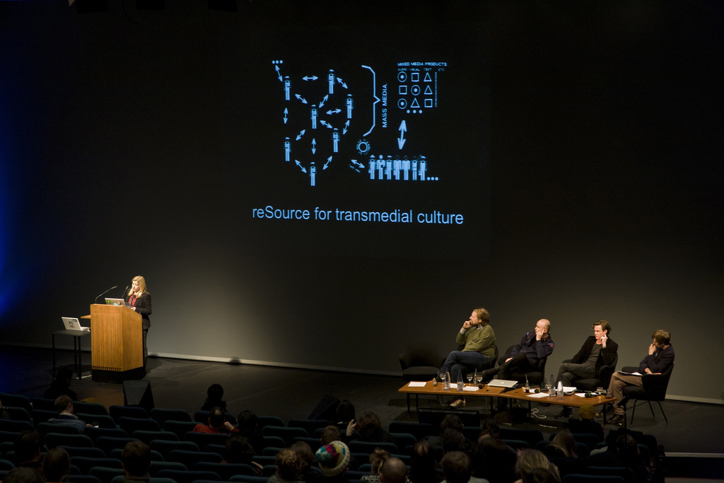Launch of the reSource for transmedial culture, Photo: Genz Lindner / transmediale