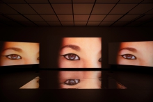Ausstellungsansicht Feel My Metaverse von Keiken und George Jasper Stone. Foto Luca Girardini, CC NC-SA 4.0