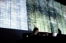 Picture of "Parallel Head", performance by and with Ryoichi Kurokawa