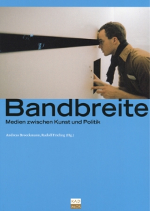 Cover Bandbreite, Installation »iow ianalbipootv mmif with mftw ibn cotflgohaha isbt« von Péter Frucht bei der transmediale.02