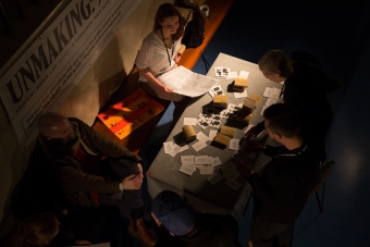 Picture of "Unmaking_Kits" presented at transmediale/conversationpiece