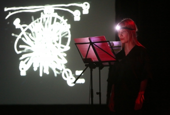 Jenna Sutela at "Orgs: A Many-Headed Reading"