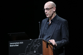 Klaus Dörr during the opening of the End to End Symposium