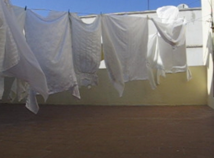 Linge sur terrasse by Fadma Kaddouri