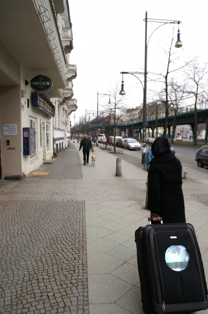 Michelle Teran: Life: a user's manual, Berlin walk, transmediale.05