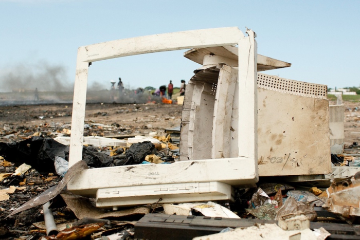 Photos of e-waste found on Flickr (2009) by Vibek Raj Maurya © Vibek Raj Maurya 