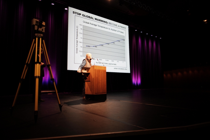 Picture of Jamie Allen at "afterglow effects: transmediale 2014 opening ceremony"