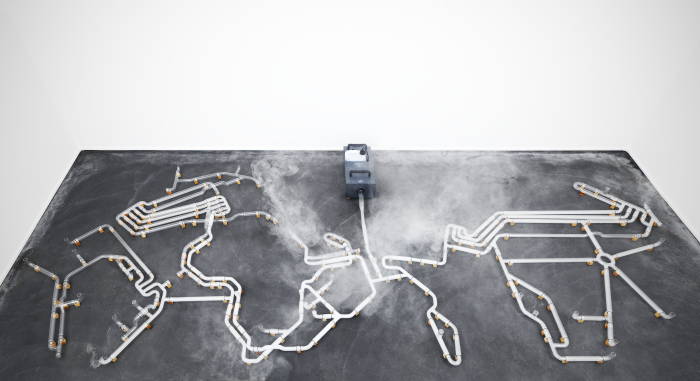 Jeroen van Loon, An Internet, 2015, installation