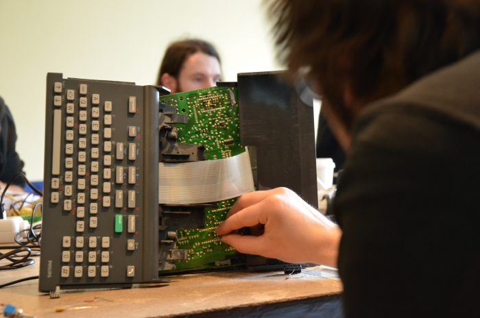 Impression of the workshop "E-Waste", transmediale 2013 BWPWAP.