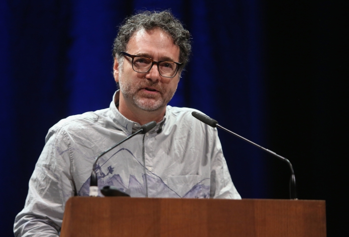 Jonathan Beller delivering his keynote "Derivative Living"